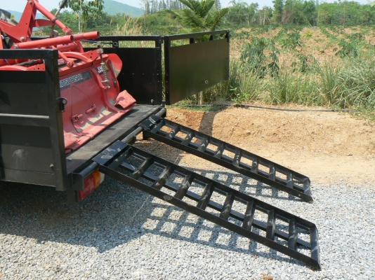 เทเลอร์ หางพ่วงรถกระบะ TOYOTA VIGO มีทะเบียนพร้อมโอน เทเลอร์ หางพ่วงรถกระบะ TOYOTA VIGO มีทะเบียนพร้อมโอน