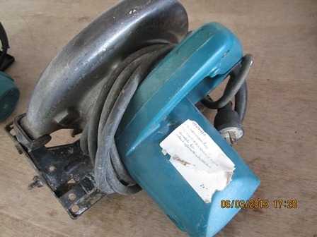 เลื่อยวงเดือน makita MP159912-5 สภาพดี ราคาถูกมาก เลื่อยวงเดือน makita MP159912-5 สภาพดี ราคาถูกมาก