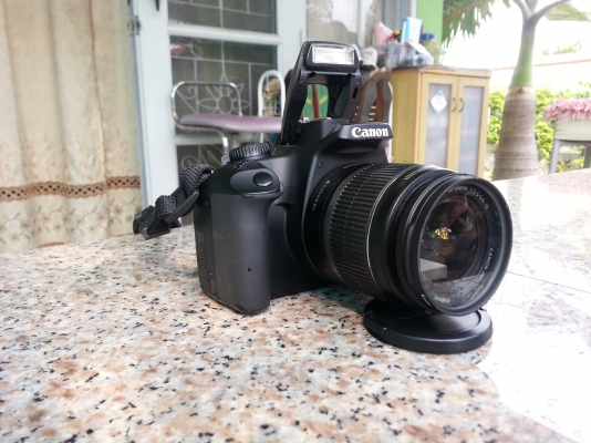 ขายกล้อง 1000D