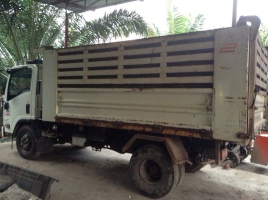 6 ล้อดั้ม ISUZU NPR 150 แรง ปี 52 เดิมเดิมจากห้าง