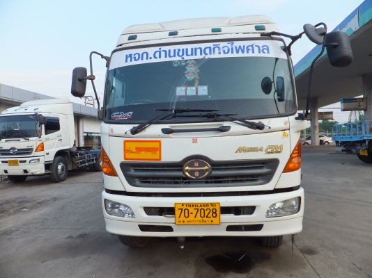 หัวลาก HINO MEGA 260UROII ปี50 รถพร้อมใช้งาน หัวลาก HINO MEGA 260UROII ปี50 รถพร้อมใช้งาน