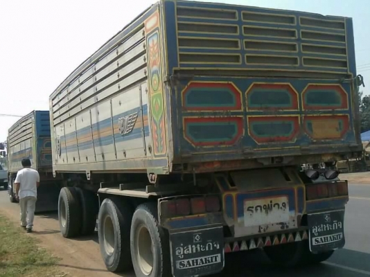 HINO MEGA 500 - 344 HP EURO2 ปี 53 รถพ่วงแม่+ลูก กระบะดั๊มพ์มิเนียม 12 ตันแม่สหกกิจ ลูก 3 คานดั๊มพ์มิเนียมของอู่รวมชัยความยาว 6.50 เมตรสภาพสวยทั้งแม่ทั้งลูก เครื่องดี ภายในเก๋งสวยครบพร้อมใช้งาน เครื่องเสียง แอร์ พ.เพาเวอร์ ก.ไฟฟ้า เบรคทริ๊ปฟี้ครบครัน ยางส