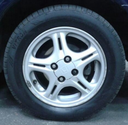 ด่วน..4Doorน้ำมัน+LPGเกียร์ออโต้กระจกไฟฟ้าแม็ก15"แอร์ดีช่วงล่างสีดีภาษีเต็มเอกสารพร้อม(พร้อมขับส่ง)