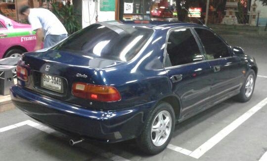 ด่วน..4Doorน้ำมัน+LPGเกียร์ออโต้กระจกไฟฟ้าแม็ก15"แอร์ดีช่วงล่างสีดีภาษีเต็มเอกสารพร้อม(พร้อมขับส่ง)