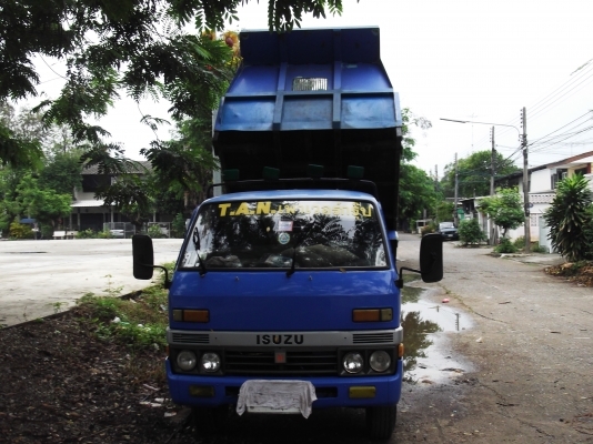 ต้องการขาย ISUZU ดั้ม (เจ้าของรถขายเอง) พร้อมโอน ราคาต่อรองได้ (อยากขาย)