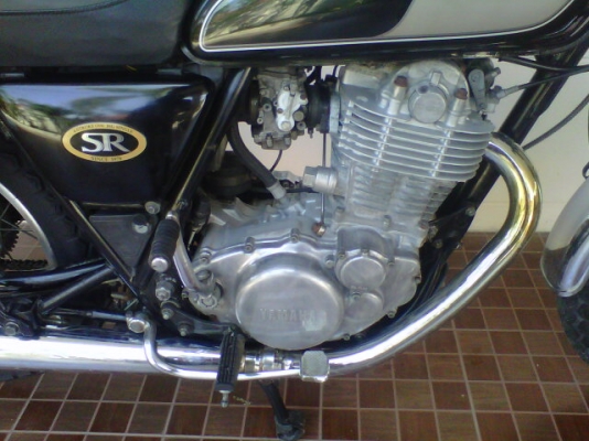 ***ขาย sr 400 เดิมๆประกอบใหม่เครื่องดีจัดเลี่ยมๆเลยมาดู 0858730704 ohm คอนหวัน ***