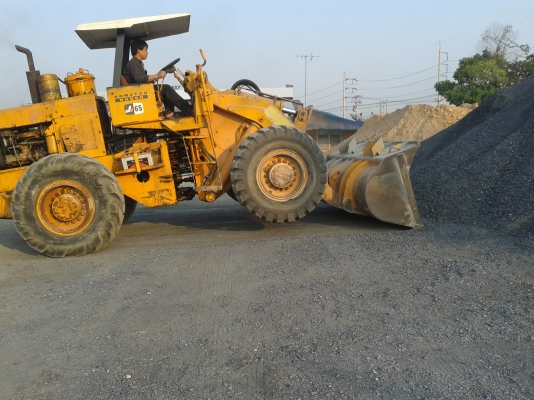 ขายรถตักเอวอ่อนkomatsu