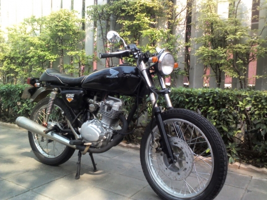 สูบคู่กู้โลกครับ cg 110 กับ jx 110 cafe racer
