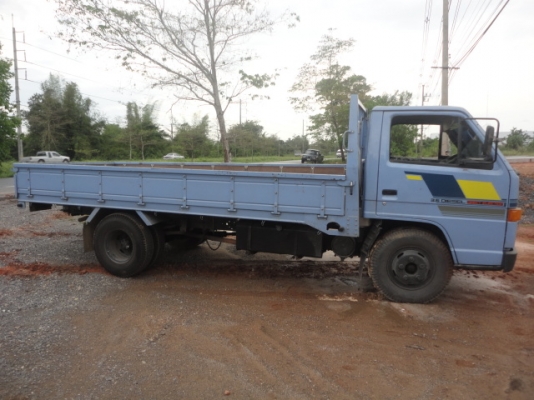 6 ล้อ ISUZU NKR 110 แรง เครื่อง 4BE1 เกียร์สั้น รถห้าง