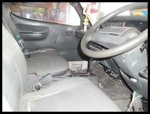 รถตู้หัวจรวด ปี96 สภาพดี สวยมาก