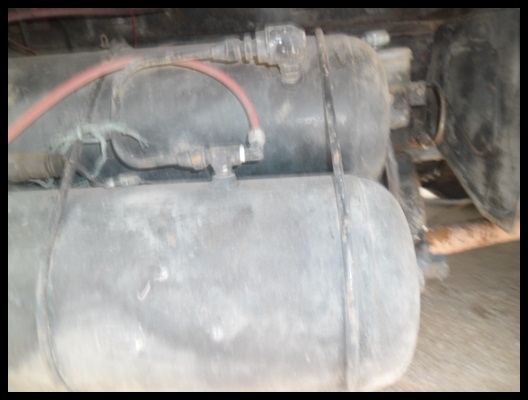 สิบล้อเครื่อง K 13 รถล่องเพลาเดียว