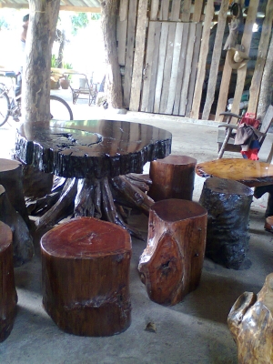 ขายเฟอร์นิเจอร์ไม้ มะค่า เหมาะสำหรับนำไปตกแต่งตั้งโชว์ตามรีสรอด์โรงแรม สปา