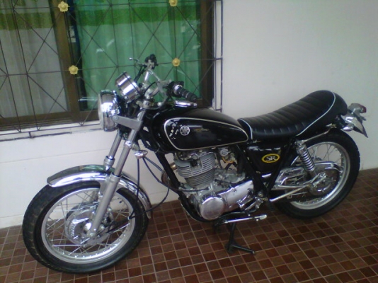*** ว่าว sr400 castom...ใสปิ้งๆแพงไปขออภัยด้วย 56000 บาท ohm คอนหวัน ***