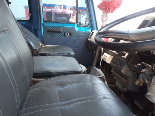 ขายรถอีซูซุร็อกกี้10ล้อเทเลอร์ สภาพสวยๆพร้อมใช้งานคับ