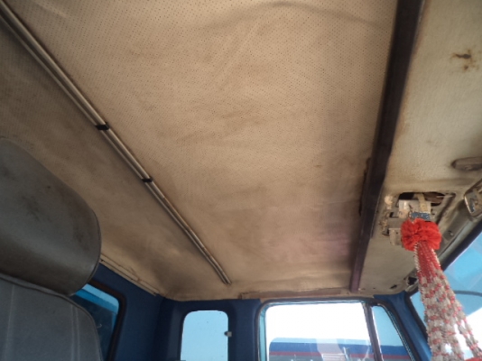 ขายรถอีซูซุร็อกกี้10ล้อเทเลอร์ สภาพสวยๆพร้อมใช้งานคับ