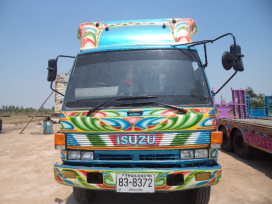 ขายรถอีซูซุร็อกกี้10ล้อเทเลอร์ สภาพสวยๆพร้อมใช้งานคับ