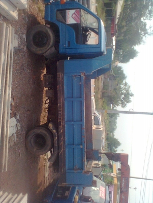 ขายรถ isuzu 110  แรงม้ายาว 3.20 ม ดั้มเล็กทะเบียนพร้อม