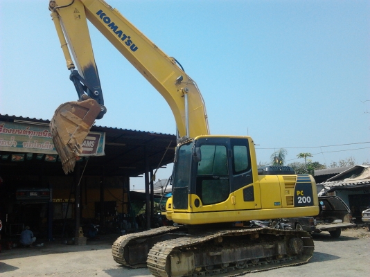 ขายด่วน  KOMATSU  PC200-8