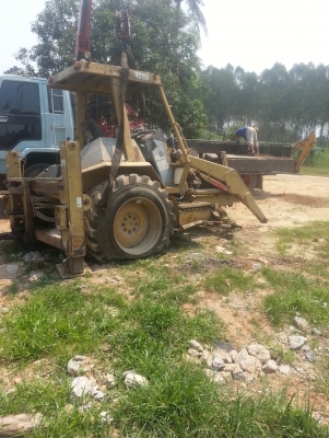 ขายด่วน ตัดขายอะใหล่รถ CAT 428 B ทั้งคัน  (รูปแทน) ขายแล้วครับ ขอขอบคุณที่อุดหนุน