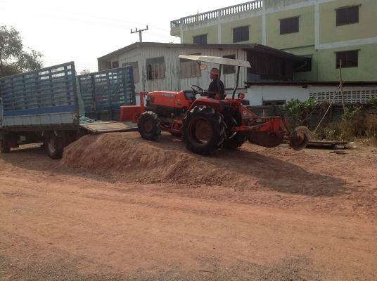 ปัญญาแทรคเตอร์มาแล้ว...จัดมาให้ครับ คูโบต้า L3408 พร้อมใบมีด CMT ผาน6 พร้อมเล่มทะเบียนและชุดโอน