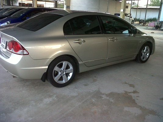 ขายรถบ้านสภาพงามมากHONDA CIVIC FD 1.8  เกียร์ออโต้ กระจกไฟฟ้า รีโมท ยางพึ่งเปลี่ยน