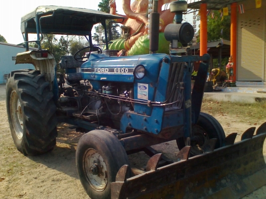 รถไถ่ฟอรืด 6610 T3 รถพร้อมใช้งาน สนใจโทรมานะครับ