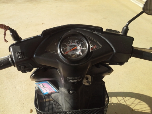Honda Click Combi-break สีดำแดง ปี50