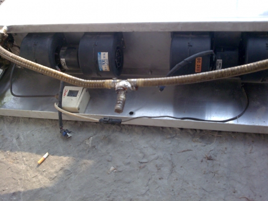 ขายเครื่องทำความเย็นพร้อมอุกรณ์ครบชุด ขายเครื่องทำความเย็นพร้อมอุกรณ์ครบชุด