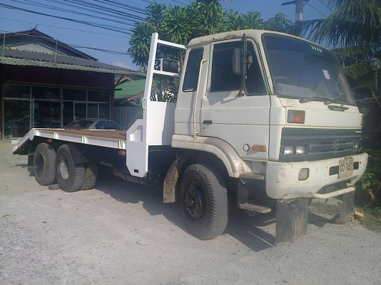 10ล้อหางปลาทุกแบคโฮ UD CWM430M 230 แรง รถเดิมๆสภาพดี