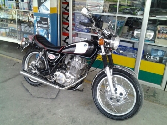 ขาย YAMAHA SR400  อินวอยล์สรรพสามิต เครื่องดี พร้อมใช้