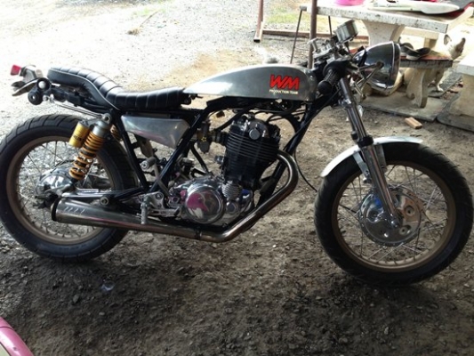 SR400 ปี95 แต่งคาเฟ่ สวยๆๆ ราคาถูกๆๆ 59000 ด่วนๆๆ