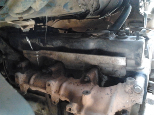 ***ขายแล้วครับขอบคุณ Truck2hand ขาย 6ล้อ ISUZU 115 ประกอบ NPR59L สภาพเดิมๆบางๆ เครื่อง4BD1 115 แรง แห้งจริง ไม่มีหลวม ช่วงล่างเดิมคัสซีสวยไม่มีผุไม่บวมไม่ดาม วางเหล็กเสริมบนแข็งแรง กระบะ4.30ม.พื้นไม้คอกไม้สูง ไม่ผุไม่หัก ยาง7.50ดี6เส้น ภายในดีคอนโซลครบ พร