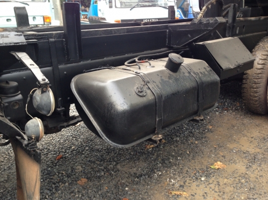 ขาย10ล้อHino 3M 2เพลาดั้ม 240แรงม้า