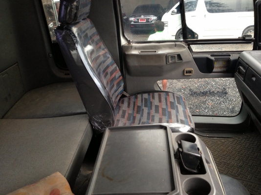 ขาย10ล้อHino 3M 2เพลาดั้ม 240แรงม้า