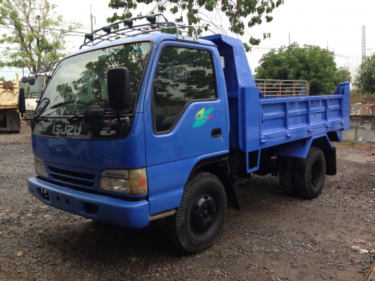 ขาย6ล้อNPRการ์ตูน130ยูโรทู กระบะดั้มดิน