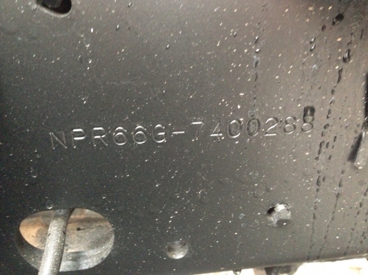 ขาย6ล้อNPRการ์ตูน130ยูโรทู กระบะดั้มดิน