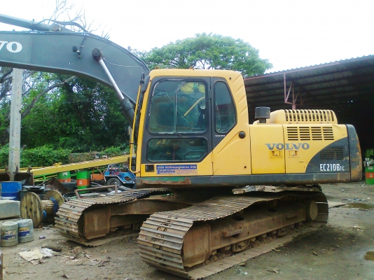 ขายด่วน..รถแบคโฮ VOLVO EL210 BLC 9,2xx hr รุ่นพิเศษ รถสวย พร้อมใช้งาน มีทะเบียนครบ ระบบทำงานดี ครบ ทำงานได้ไว ประหยัดน้ำมัน สุดคุ้ม. ขายด่วน..รถแบคโฮ VOLVO EL210 BLC 9,2xx hr รุ่นพิเศษ รถสวย พร้อมใช้งาน มีทะเบียนครบ ระบบทำงานดี ครบ ทำงานได้ไว ประหยัดน้ำมัน สุดคุ้ม.