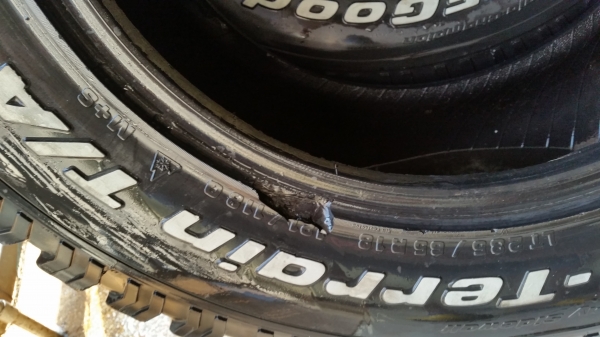 ขายยาง bf-all 285/65-18