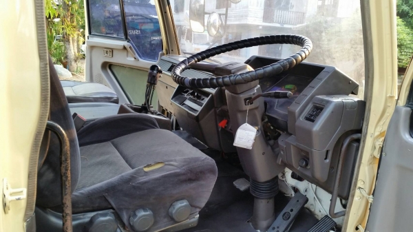 ขายรถสิบล้อ หัวลาก Mitsubishi  FUSO FN 527 M-TD2143  เครื่อง 6D16 เทอร์โบ 190 แรงม้า เกียร์ 10 สปีด