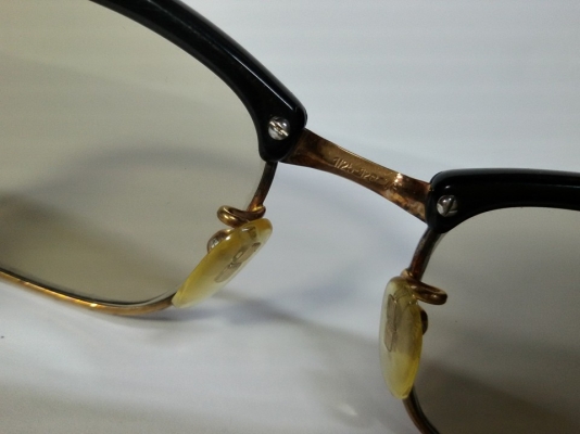 ขายแว่นvintage universe