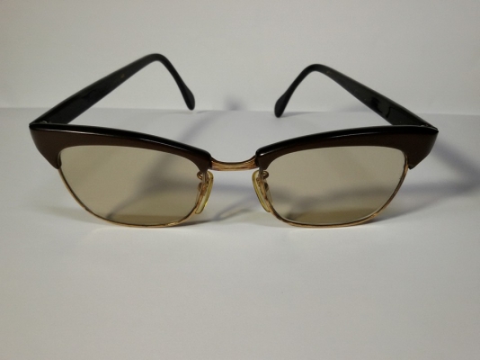 ขายแว่นvintage universe