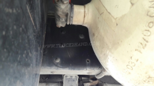 6 ล้อ พื้นเรียบ ยี่ห้อ MITSUBISHI 225 แรงม้า  จดทะเบียนปี 2546