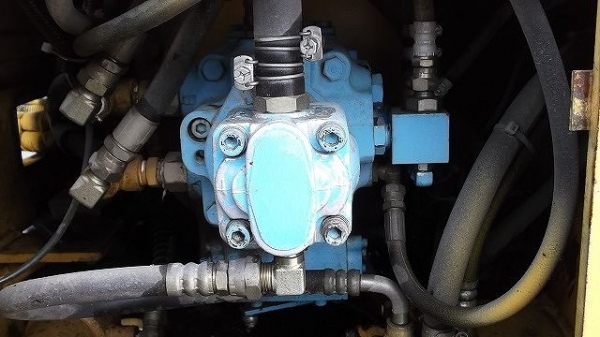 รถบด 3.5 ตัน Bomag BW131ACW นำเข้าจากญี่ปุ่น โทร. 080-6565422 (หนิง)