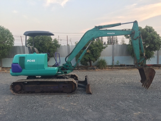 ขายแบคโฮโคมัสสุPC45-1 นำเข้าญี่ปุ่นไม่เคยใช้งานในไทย มีเอกสารพร้อม แทร็กเหล็ก ปั้มนิ้วแรงดี สภาพพร้อมใช้งาน
