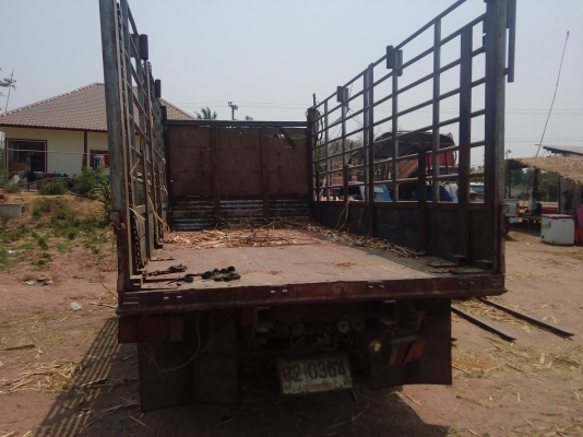 ขายISUZU  NPR  120 ฝาขาว