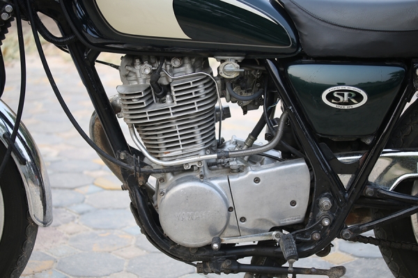 Yamaha Sr400 ปี2001