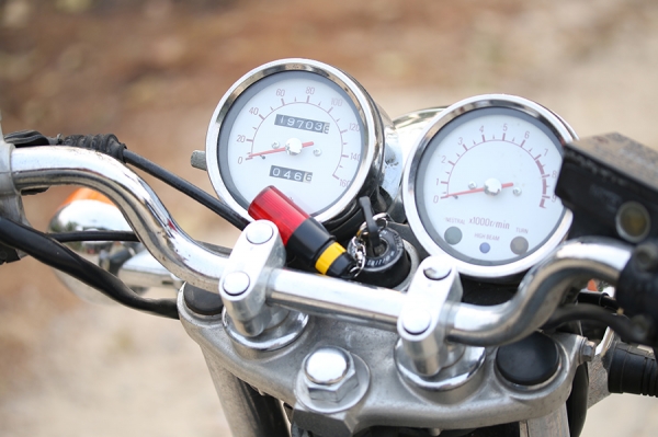 Yamaha Sr400 ปี2001