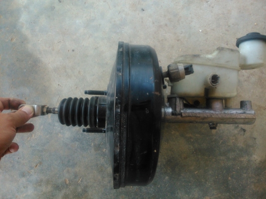 หม้อลมเบรคพร้อมชุดปั๊มวีโก้ 1,500 บาทพร้อมส่งครับ