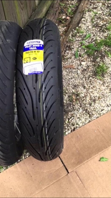 ลดกระหน่ำ ถูกที่สุด ยางสุดฮิต ยางใหม่ Michelin Road 4 Trail 150/70/17 ลดกระหน่ำ ถูกที่สุด ยางสุดฮิต ยางใหม่ Michelin Road 4 Trail 150/70/17