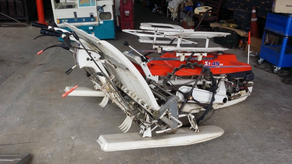 รถดำนา KUBOTA รุ่น S1-45DS เก่าญี่ปุ่น ดำนา 4 แถวเดินตาม  ขนาดกระทัดรัด สภาพสวย